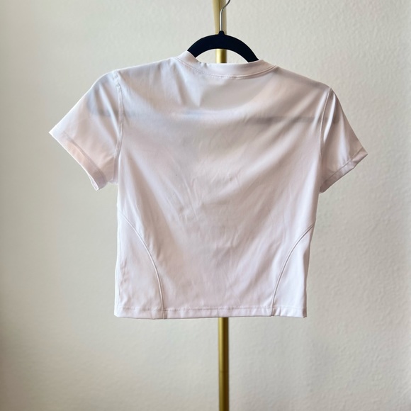 Halara size m - Picture 9 of 10